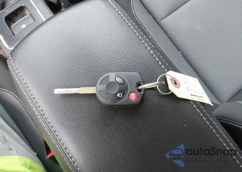 2018 Ford Escape Se z USA, uszkodzony, nr VIN 1FMCU9GD3JUA76087